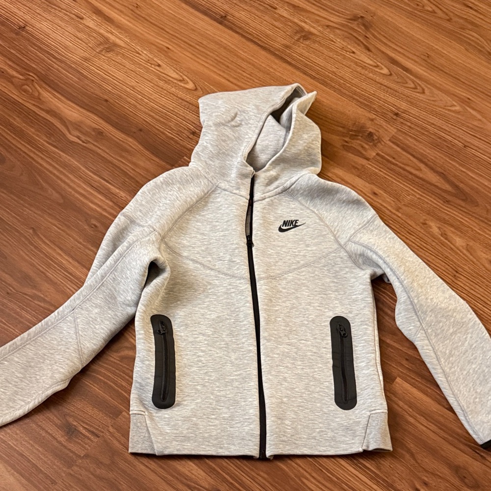 Nike Kids Light Gray Zip-Up Hoodie